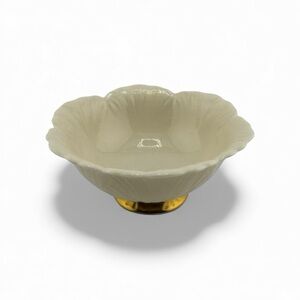 Vintage Lenox Dorian Cabbage Leaf design footed bowl EUC